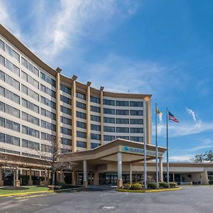 Clarion Hotel & Suites Mount Laurel